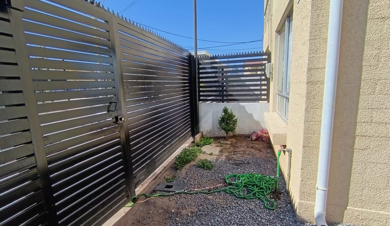 WhatsApp Image 2026-04-08 at 11.50.42